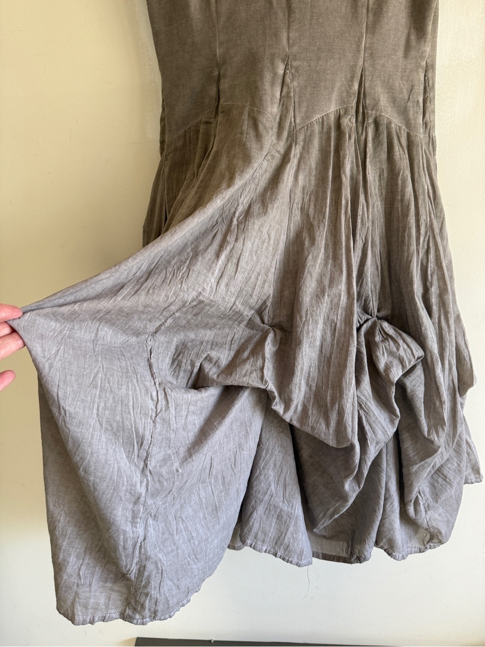 Nu-Look Sleeveless Taupe Adjustable Balloon Hem Midi Dress Size Lg - Picture 8 of 15